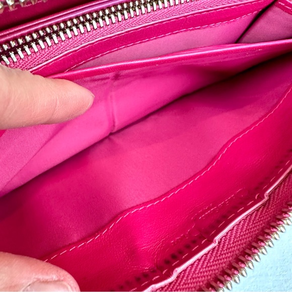 CHRISTIAN DIOR black patent zip around wallet on chain crossbody with pe… - Picture 12 of 16